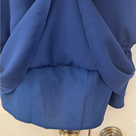 Express  top - Picture 10 of 13